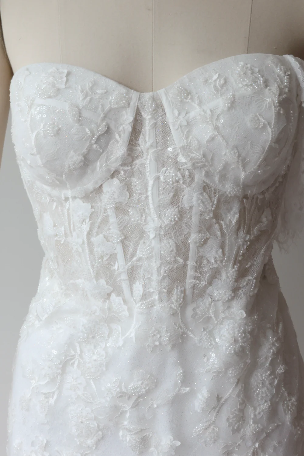 Desire - Size 14 - Image 2