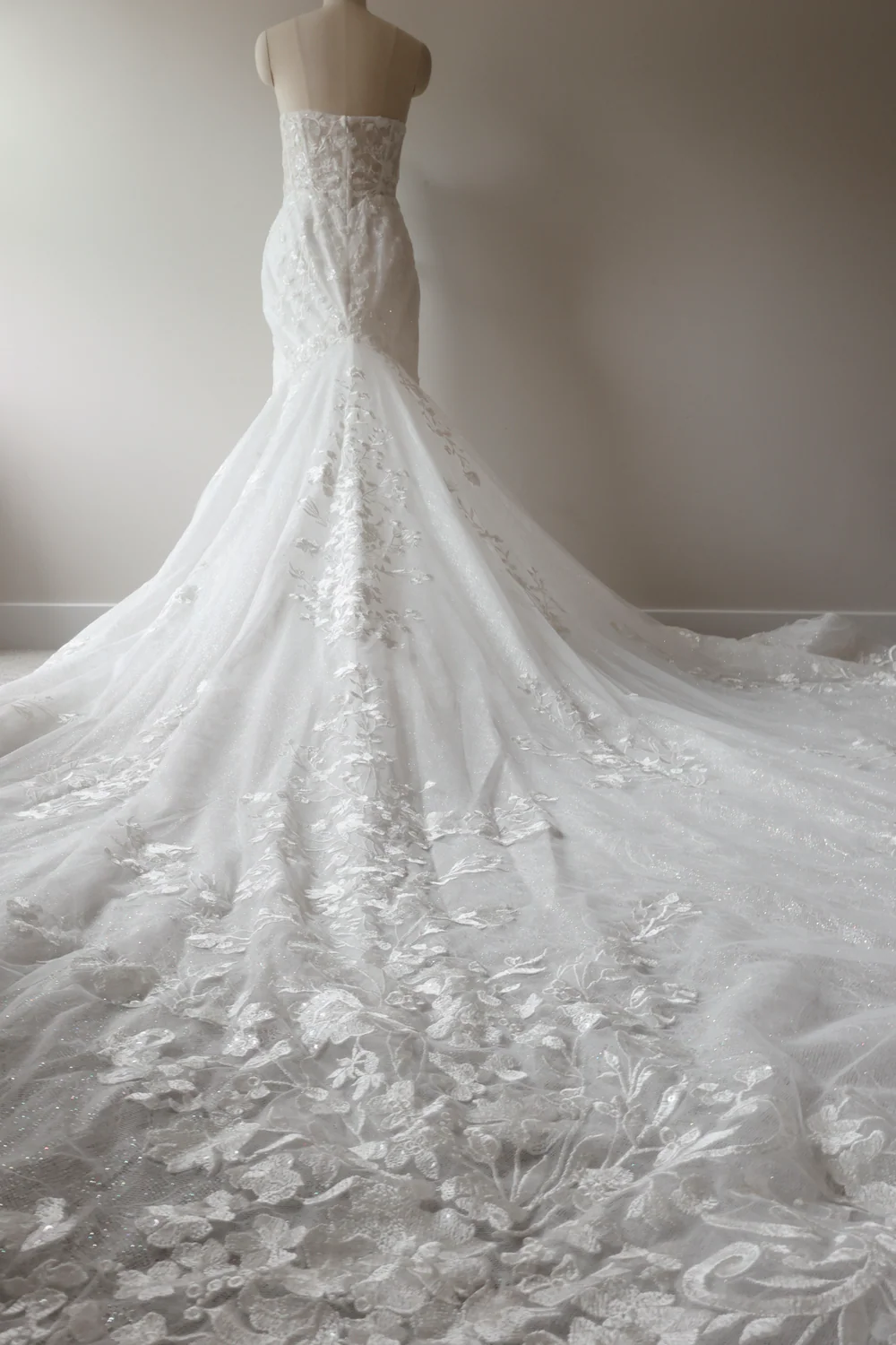 Desire - Size 16 - Image 11