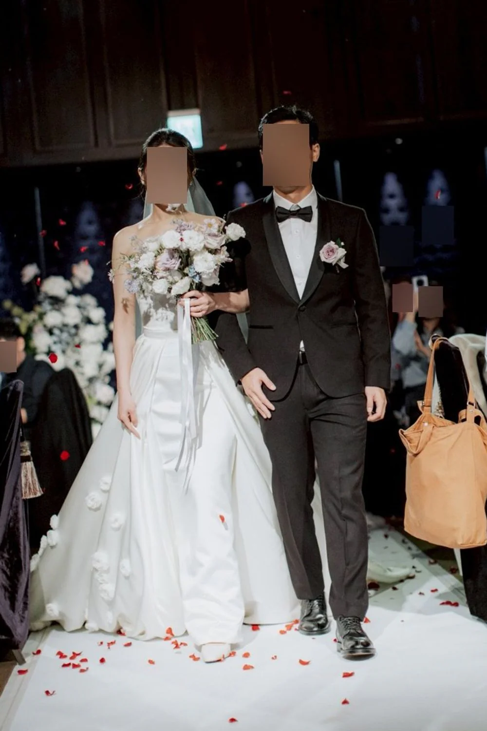 SE042 Custom Dress with Matching Veil - Image 2